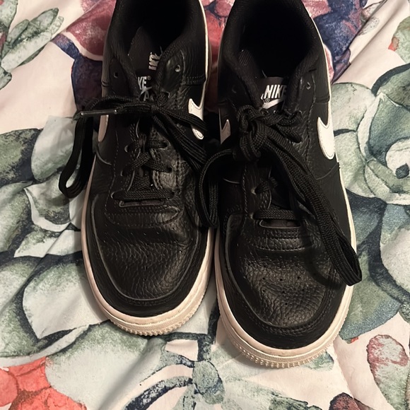Nike Air Force 1 kids size 4y - Picture 4 of 4